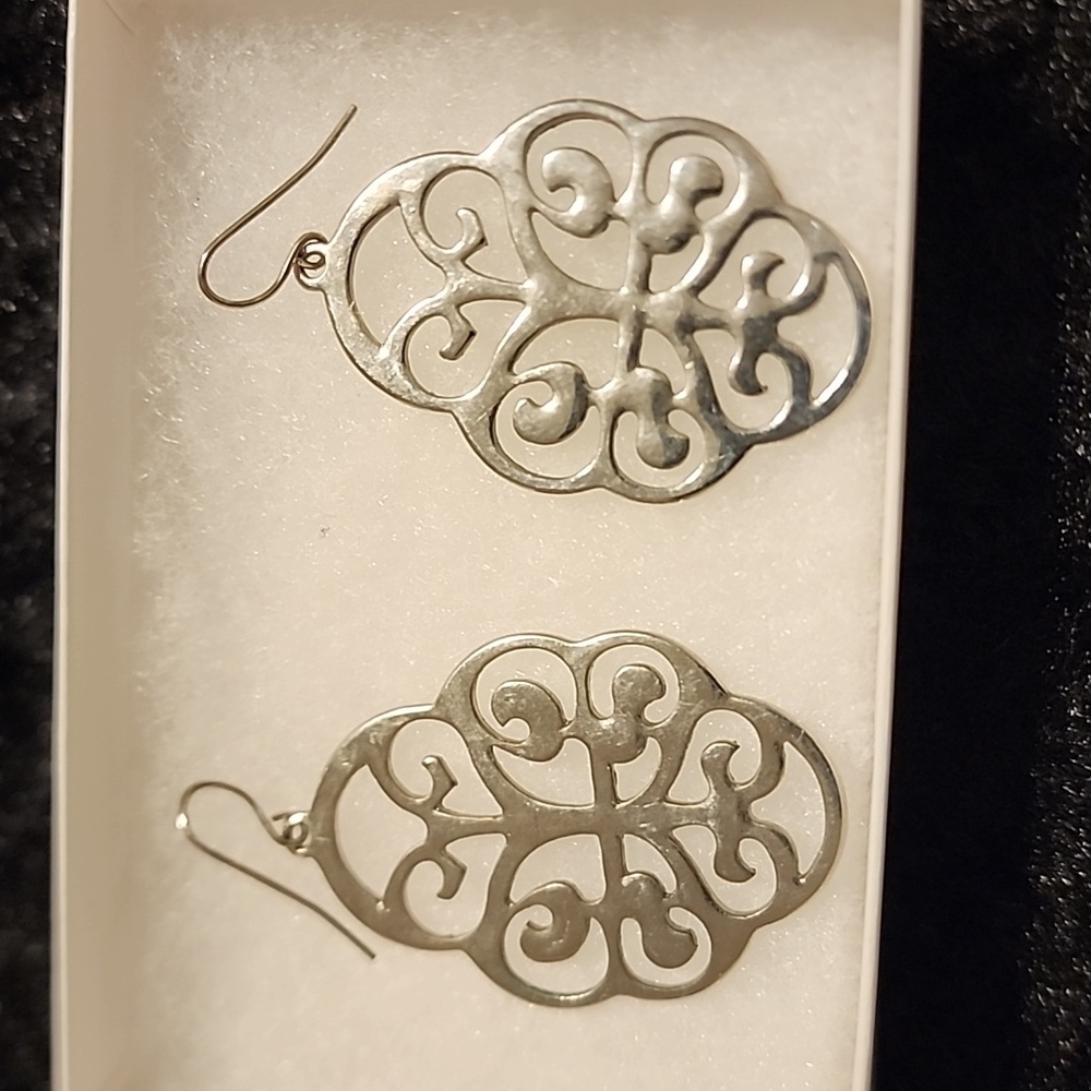 Earrings - Picture 2 of 2